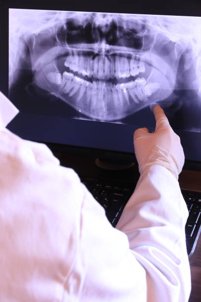 Best Broken or Cracked Tooth Emergency Dentist in Pine Crest, TN